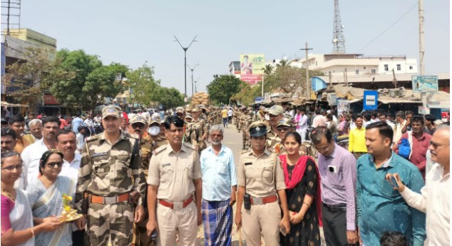 ಚುನಾವಣೆ ನಿಮಿತ್ತ ಸೇನಾಪಡೆ ಹಾಗೂ ಪೊಲೀಸ್ ಪಥಸಂಚಲನ