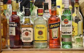 Liquor sales: ರಾಜ್ಯದಲ್ಲಿ ಟಾರ್ಗೆಟ್ ತಲುಪಲು ವಿಫಲ; ಕಳೆದ ವರ್ಷ ಭಾರಿ ಕುಸಿತ!