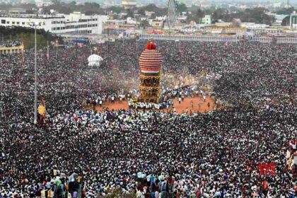 ಕೊಪ್ಪಳದಲ್ಲಿ ಗವಿಸಿದ್ದೇಶ್ವರ ಮಹಾರಥೋತ್ಸವ, 10 ಲಕ್ಷಕ್ಕೂ ಅಧಿಕ ಜನ ಭಾಗಿ!!