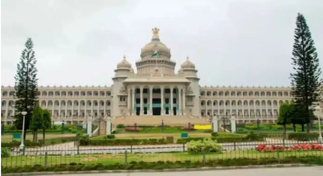 ಸರಕಾರಿ ನೌಕರರ ವರ್ಗಾವಣೆಗೆ ಮಾರ್ಗಸೂಚಿ ಪ್ರಕಟ, ಮೇ 15-ಜೂ. 14ರ ವರೆಗೆ ಟ್ರಾನ್ಸ್‌ಫರ್‌, ಷರತ್ತುಗಳೇನು?
