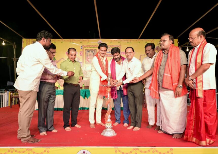 ಬೇಡಿದ ವರವನ್ನು ನೀಡುವ ತಾಯಿ ದುರ್ಗಾದೇವಿ ನಮ್ಮೆಲ್ಲರನ್ನು ರಕ್ಷಿಸಲಿ: ಶಾಸಕ ನಾರಾ ಭರತ್ ರೆಡ್ಡಿ