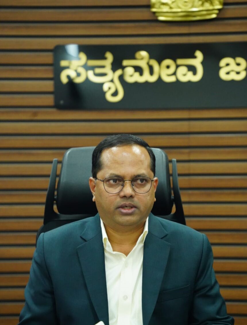 ಬಳ್ಳಾರಿ: ಮತದಾರರ ಪಟ್ಟಿ ಪರಿಷ್ಕರಣೆಗೆ ಹೊಸ ವೇಳಾಪಟ್ಟಿ  ಆ.24ರಂದು ಕರಡು ಪಟ್ಟಿ ಪ್ರಕಟ; ಸೆ.23ರವರೆಗೆ ಆಕ್ಷೇಪಣೆ ಸಲ್ಲಿಕೆಗೆ ಅವಕಾಶ